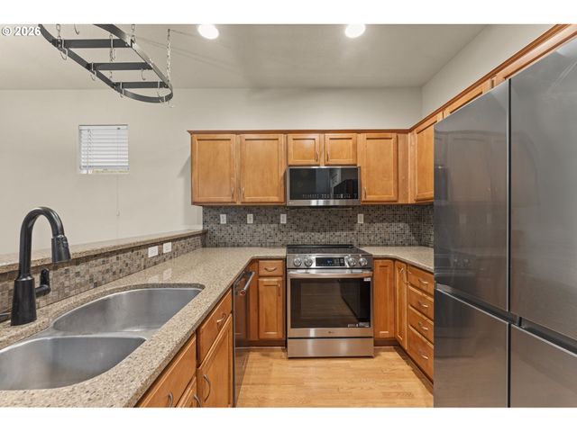 3527 Se SAN MARINO Ave, Hillsboro, OR 97123