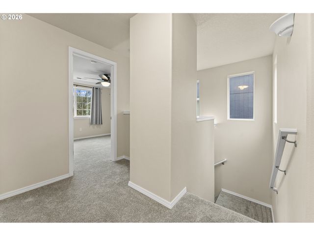 3527 Se SAN MARINO Ave, Hillsboro, OR 97123