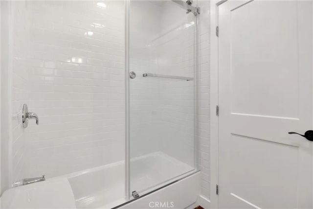 230 30th Street, Hermosa Beach, CA 90254