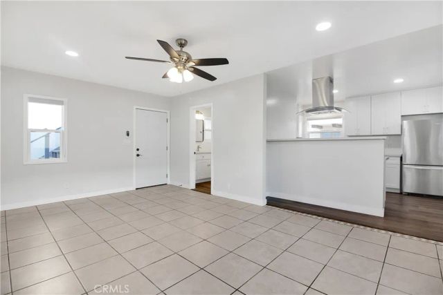 230 30th Street, Hermosa Beach, CA 90254