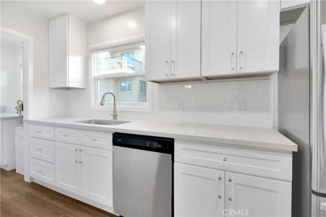230 30th Street, Hermosa Beach, CA 90254