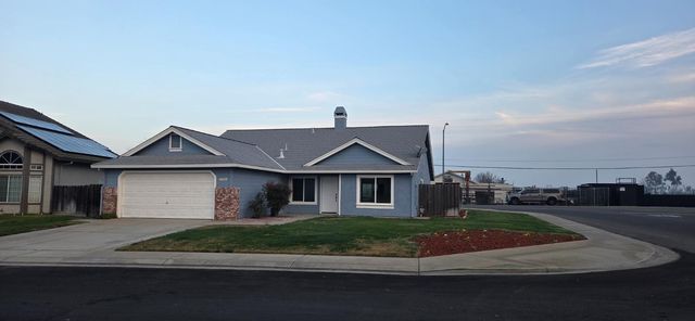 1680 Michele Way, Escalon, CA 95320
