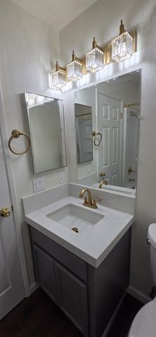 1680 Michele Way, Escalon, CA 95320