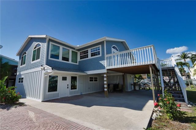 135 Gulfview AVE, Fort Myers Beach, FL 33931