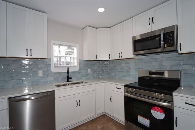 135 Gulfview AVE, Fort Myers Beach, FL 33931