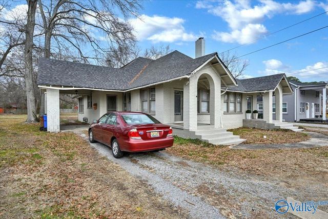 803 Main Street E, Hartselle, AL 35640