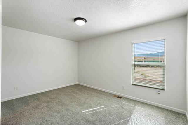 4324 Wymont Circle NE, Albuquerque, NM 87109