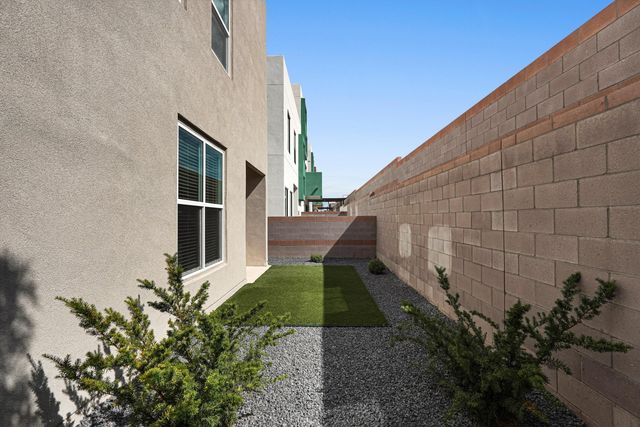 4324 Wymont Circle NE, Albuquerque, NM 87109