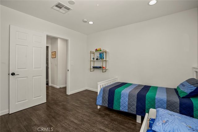 25803 Anderson Lane, Stevenson Ranch, CA 91381