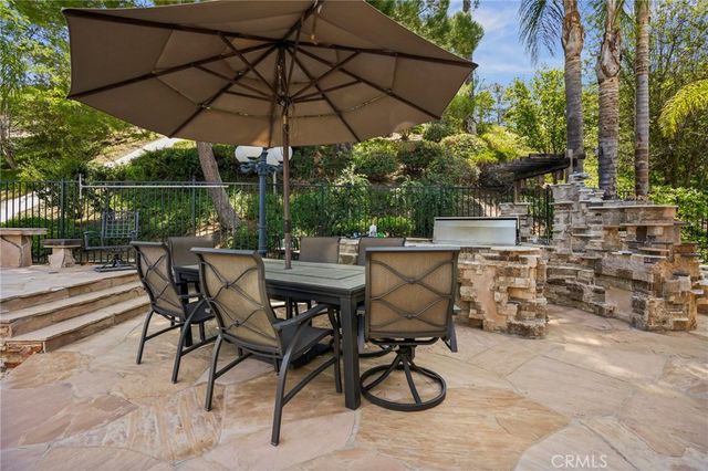 25803 Anderson Lane, Stevenson Ranch, CA 91381