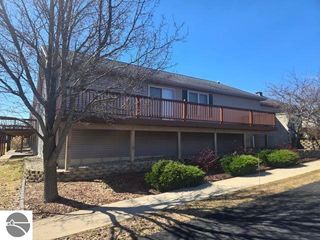 3801 Creekside Drive # 21, Traverse City, MI 49684