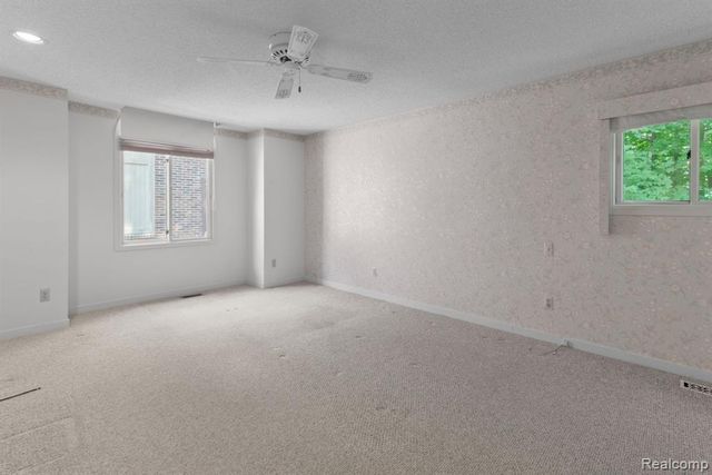 6353 Brookview Lane, West Bloomfield, MI 48322