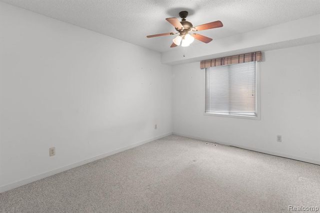 6353 Brookview Lane, West Bloomfield, MI 48322