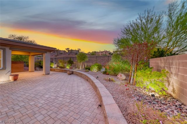 72 Reflection Cove Drive, Henderson, NV 89011