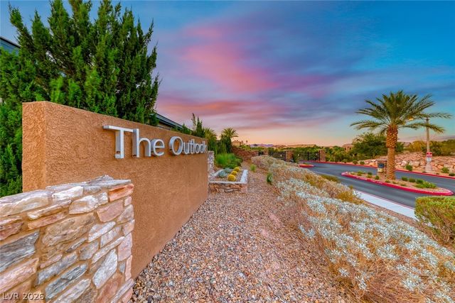 72 Reflection Cove Drive, Henderson, NV 89011