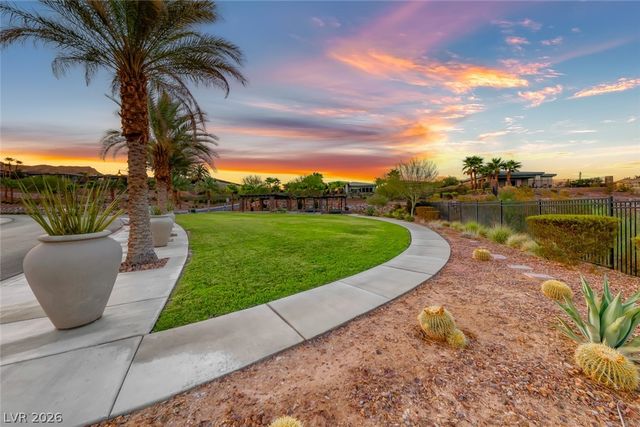 72 Reflection Cove Drive, Henderson, NV 89011