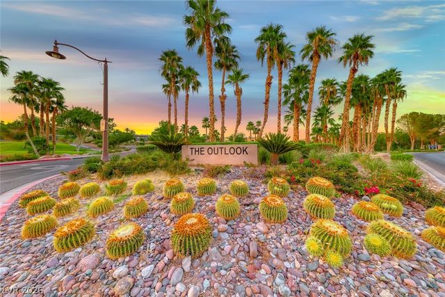 72 Reflection Cove Drive, Henderson, NV 89011