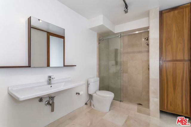 8787 Shoreham Drive 610, West Hollywood, CA 90069