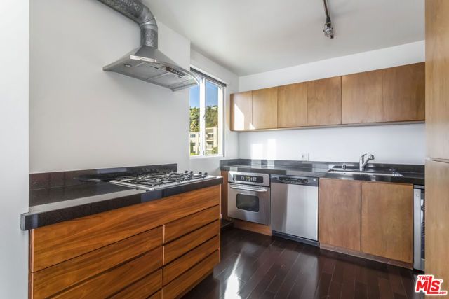 8787 Shoreham Drive 610, West Hollywood, CA 90069