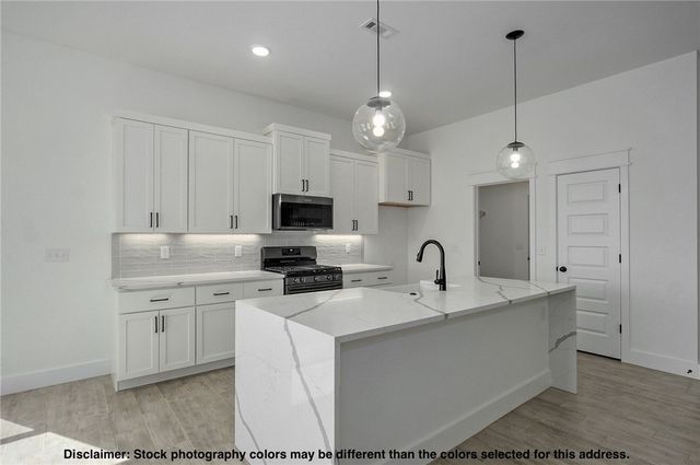 8770 Anise Drive, Centerton, AR 72719