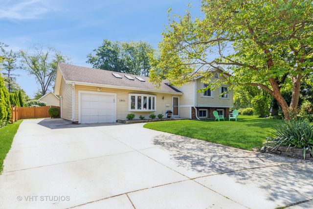 5801 Charleston Court, Hanover Park, IL 60133