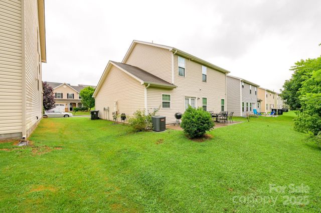1295 Farm Branch Drive SW, Concord, NC 28027
