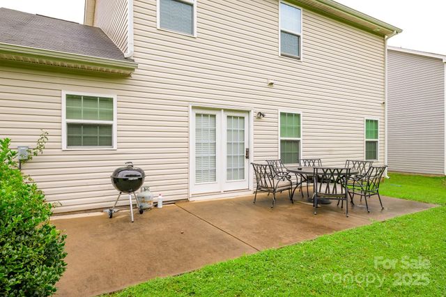 1295 Farm Branch Drive SW, Concord, NC 28027
