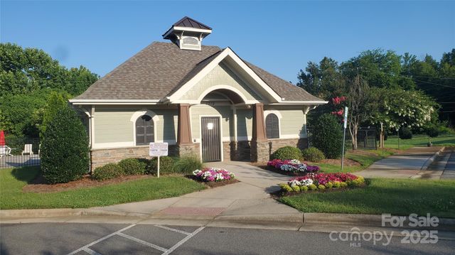 1295 Farm Branch Drive SW, Concord, NC 28027