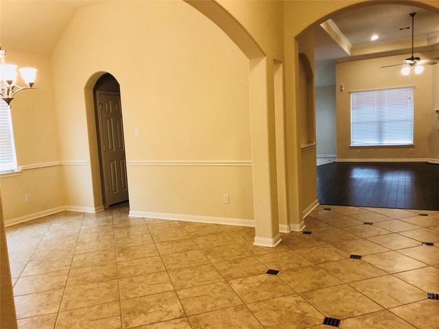 26962 Mustang Retreat Lane, Katy, TX 77494