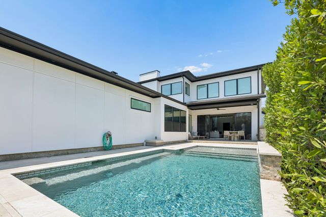 6958 Coronado Avenue, Dallas, TX 75214