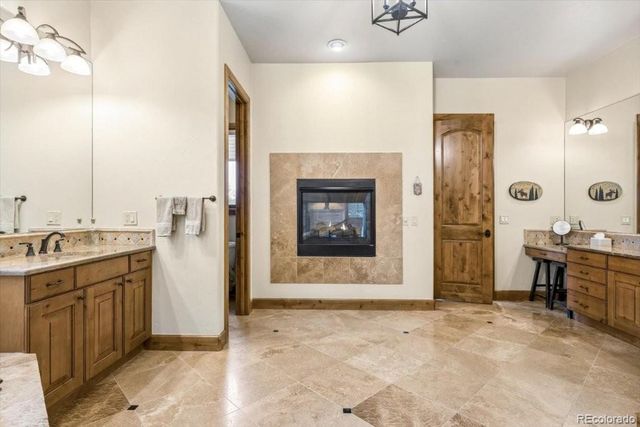 2573 Oak Vista Court, Castle Rock, CO 80104