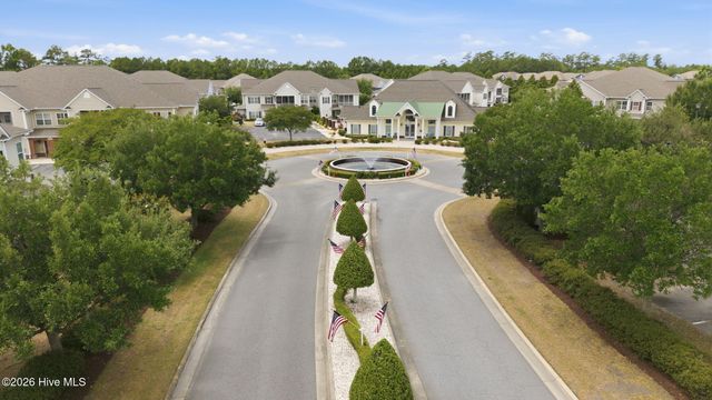 1924 Tara Court 202, Greenville, NC 27858