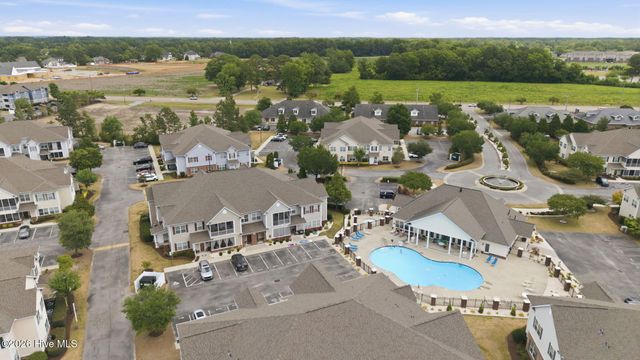 1924 Tara Court 202, Greenville, NC 27858