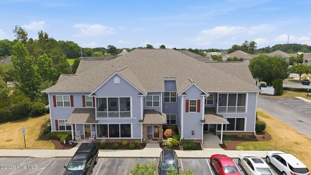 1924 Tara Court 202, Greenville, NC 27858
