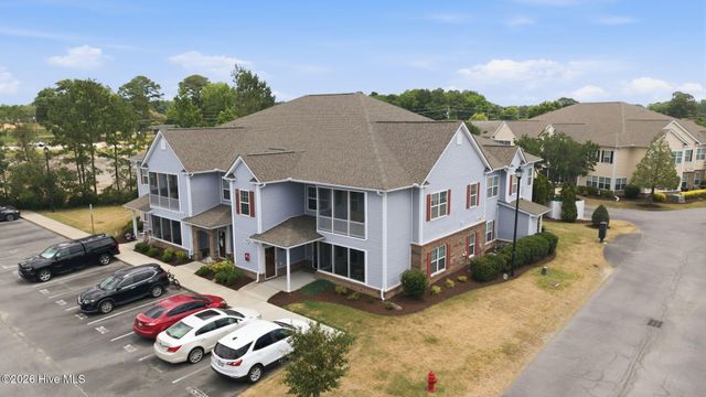 1924 Tara Court 202, Greenville, NC 27858