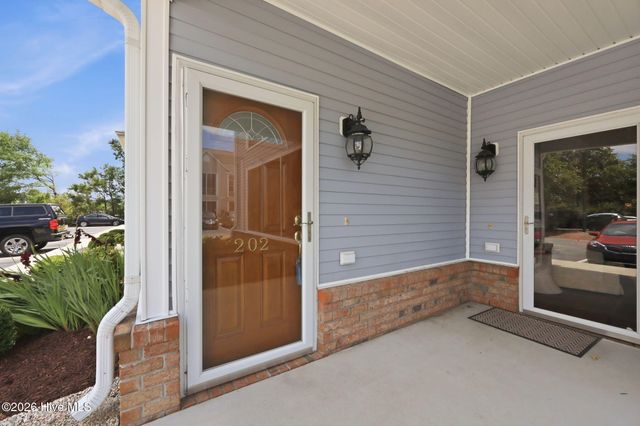 1924 Tara Court 202, Greenville, NC 27858