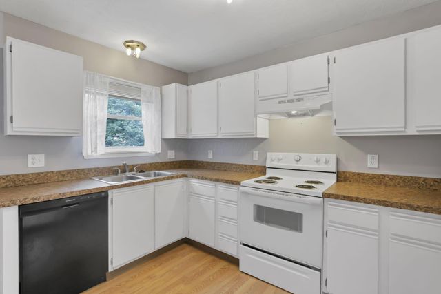 18 Neil Street, Delaware, OH 43015