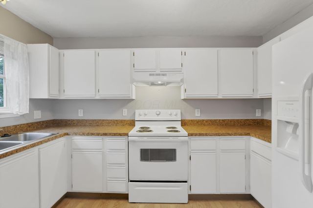 18 Neil Street, Delaware, OH 43015