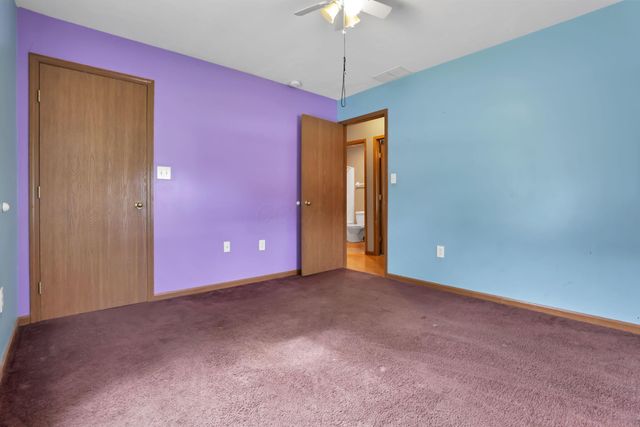 18 Neil Street, Delaware, OH 43015