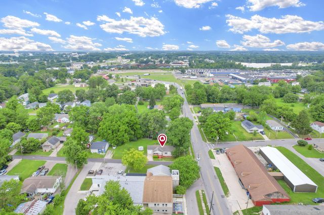 18 Neil Street, Delaware, OH 43015