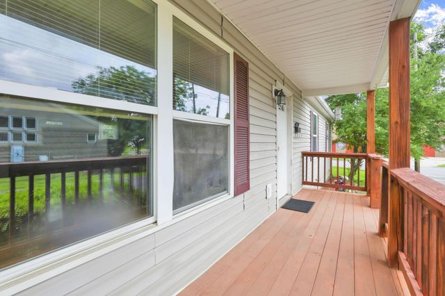 18 Neil Street, Delaware, OH 43015