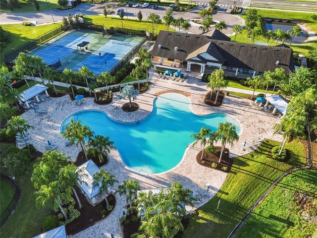 10702 PLEASANT KNOLL DRIVE, Tampa, FL 33647