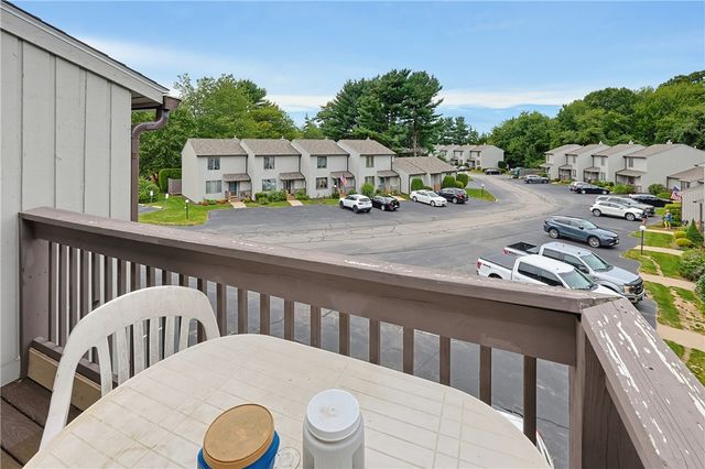 35 Kristee Circle Circle 35, West Warwick, RI 02893