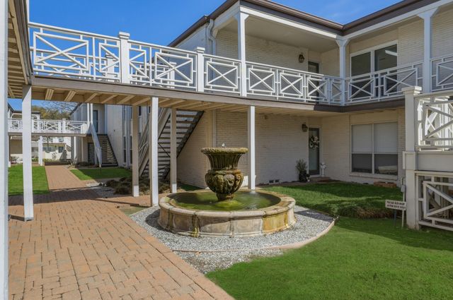 5925 E University Boulevard 234, Dallas, TX 75206