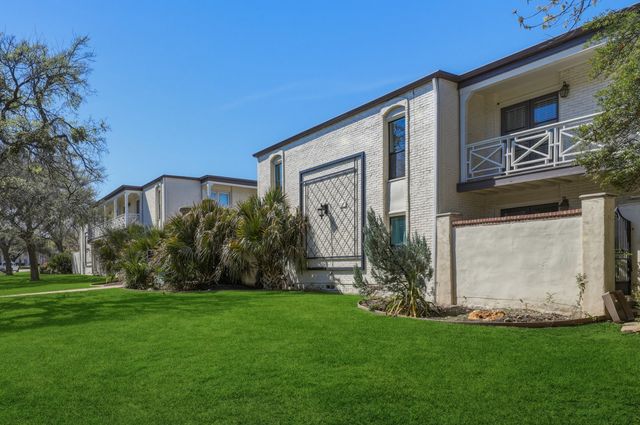 5925 E University Boulevard 234, Dallas, TX 75206