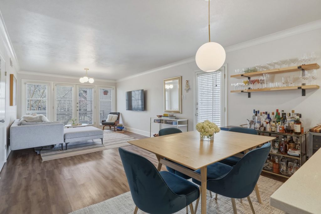 5925 E University Boulevard 234, Dallas, TX 75206