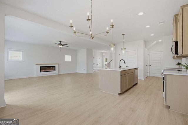 35 Aviation Road SE, Marietta, GA 30060