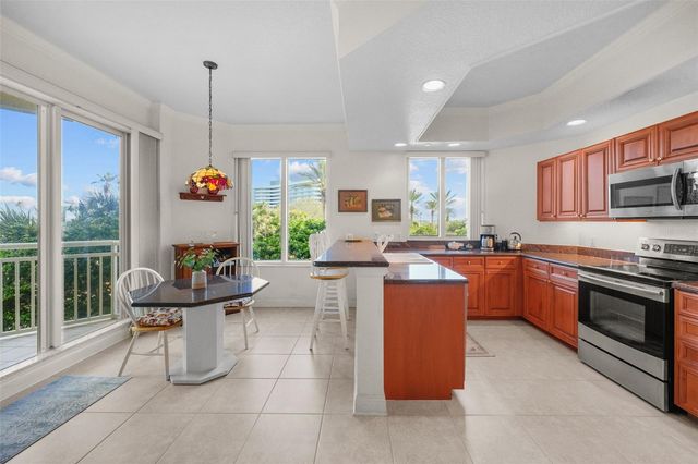 1200 GULF BOULEVARD 206, Clearwater Beach, FL 33767