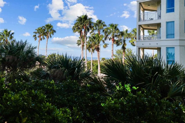 1200 GULF BOULEVARD 206, Clearwater Beach, FL 33767