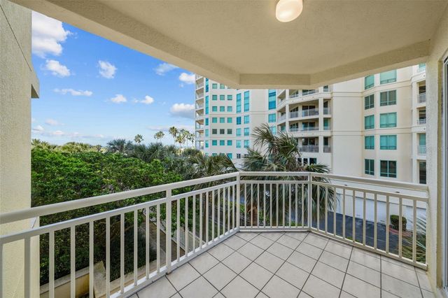 1200 GULF BOULEVARD 206, Clearwater Beach, FL 33767